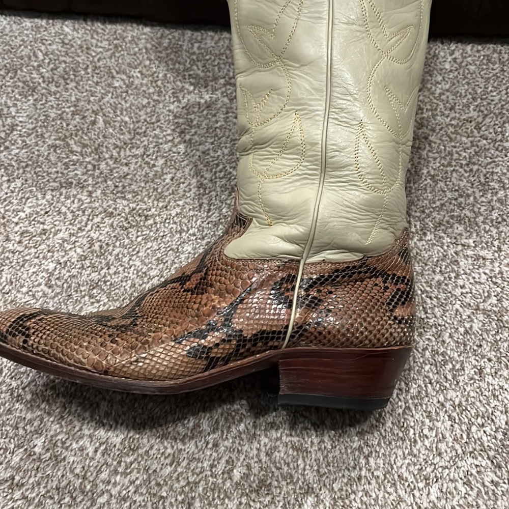 Handmade cowboy boots - Picture 4 of 9